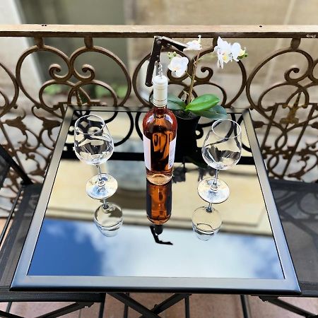 Wineexperience- Wine&Jacuzzi Suite Lecce Exterior foto