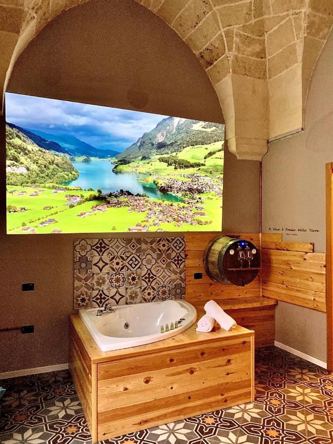 Wineexperience- Wine&Jacuzzi Suite Lecce Exterior foto